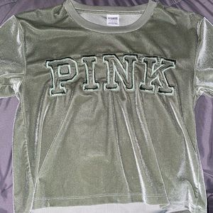 Green Pink velvet t-shirt